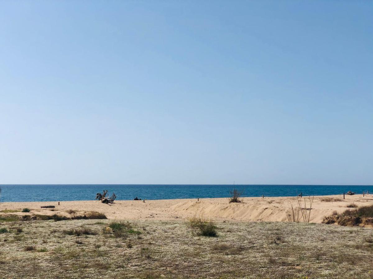 Apartamento Con Terraza Y Piscina En Malgrat De Mar Luaran gambar