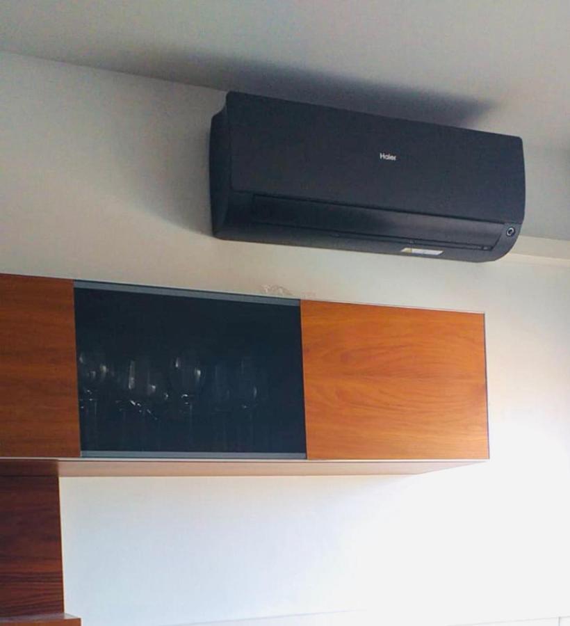 Apartamento Con Terraza Y Piscina En Malgrat De Mar Luaran gambar