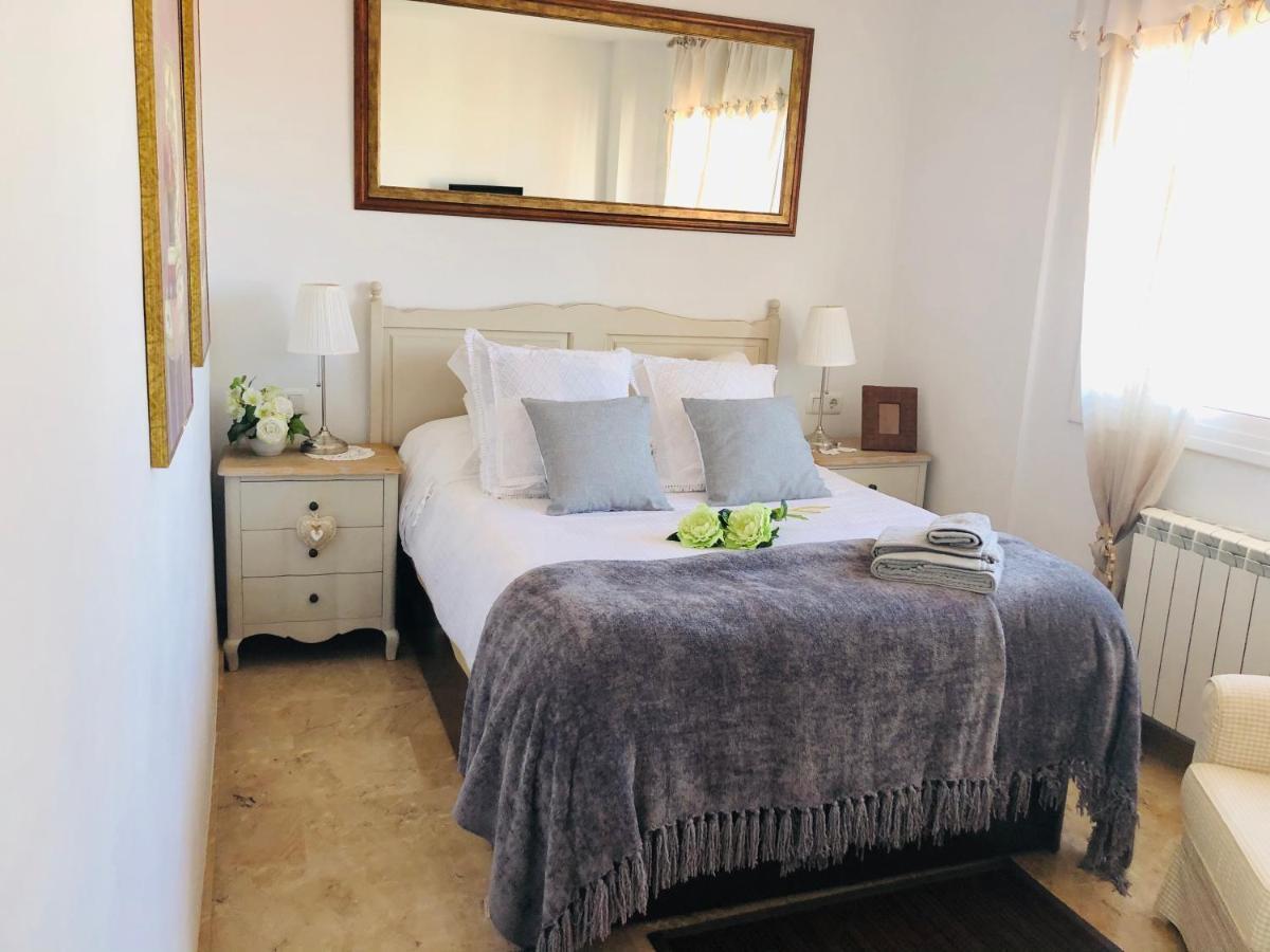Apartamento Con Terraza Y Piscina En Malgrat De Mar Luaran gambar
