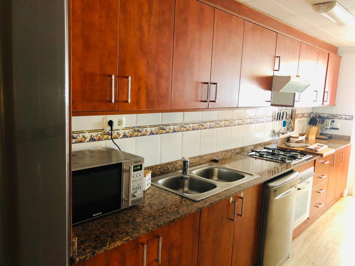 Apartamento Con Terraza Y Piscina En Malgrat De Mar Luaran gambar